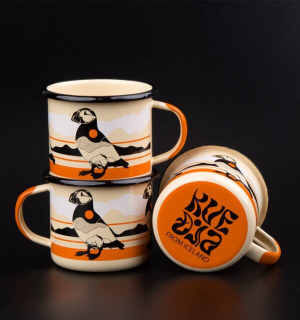 Lundi – a classic mug with a handle